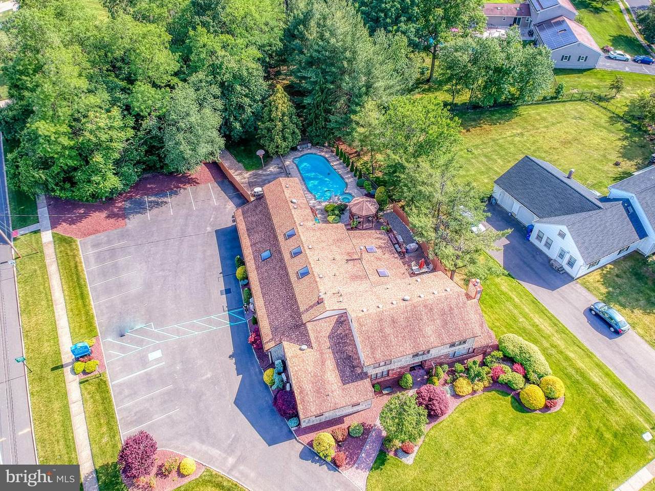410 Spotswood Englishtown Road - Photo 1