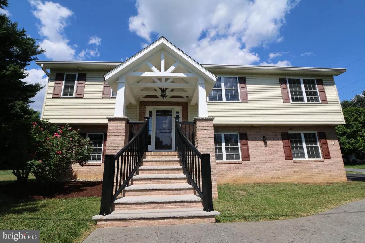 18428 Woodside Drive - Photo 1