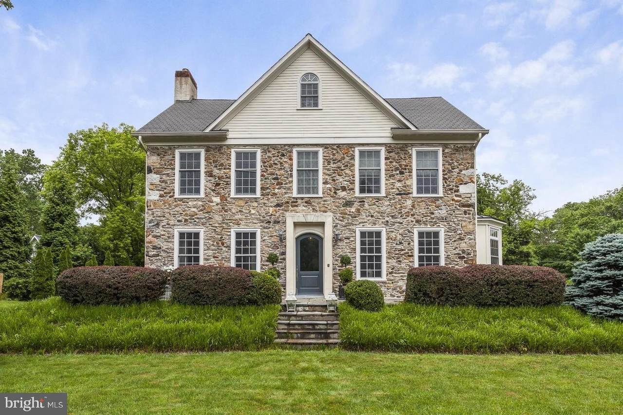 350 Belrose Lane - Photo 1