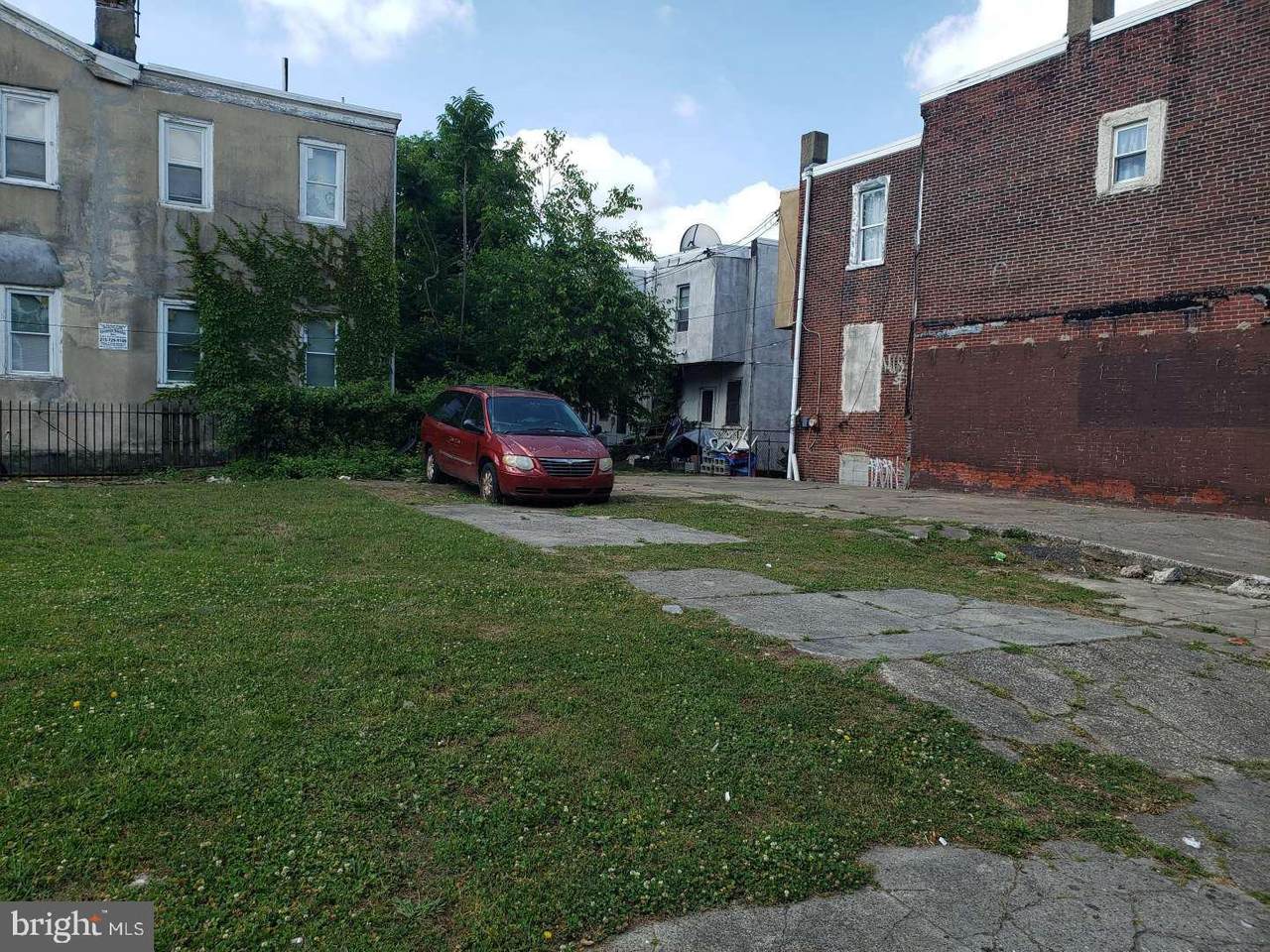 1450-56 Peach Street - Photo 1