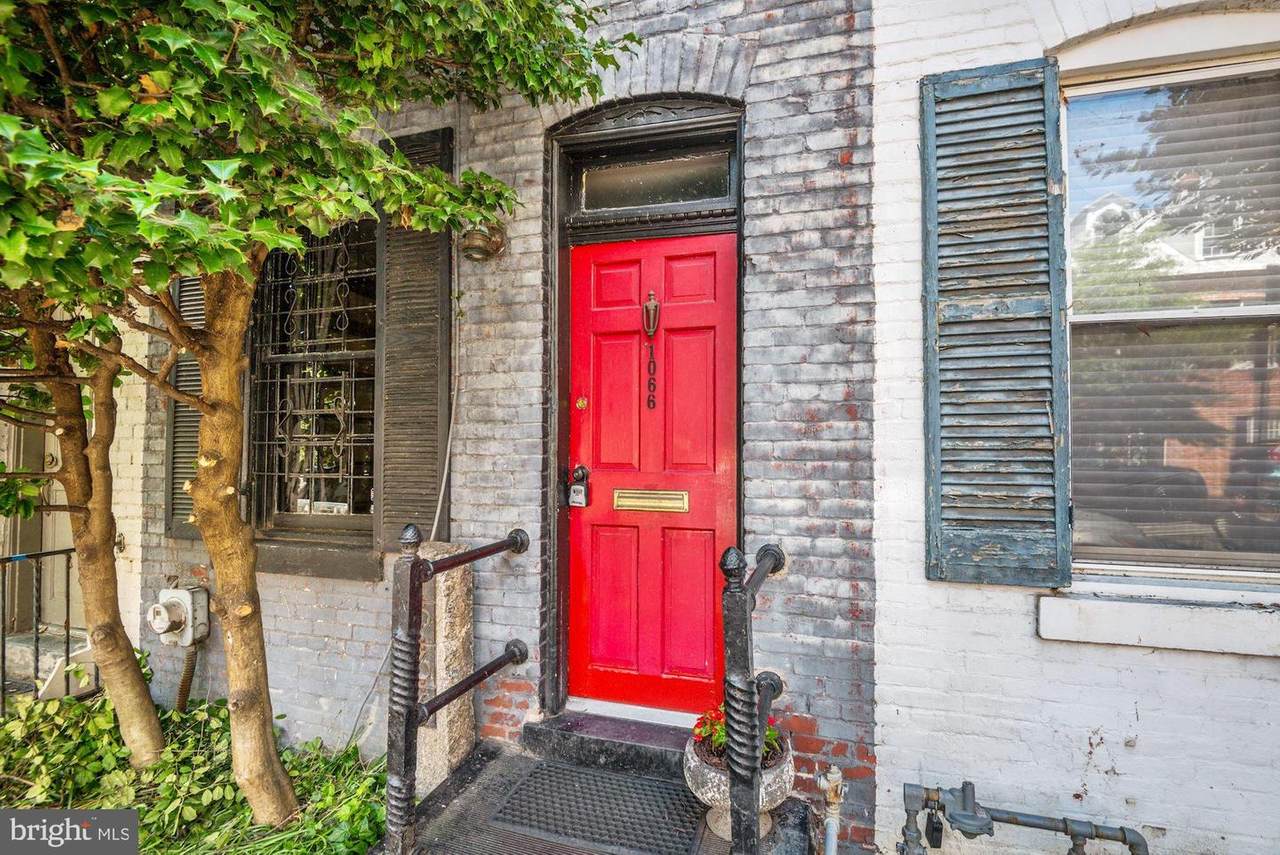 1066 Thomas Jefferson Street - Photo 1