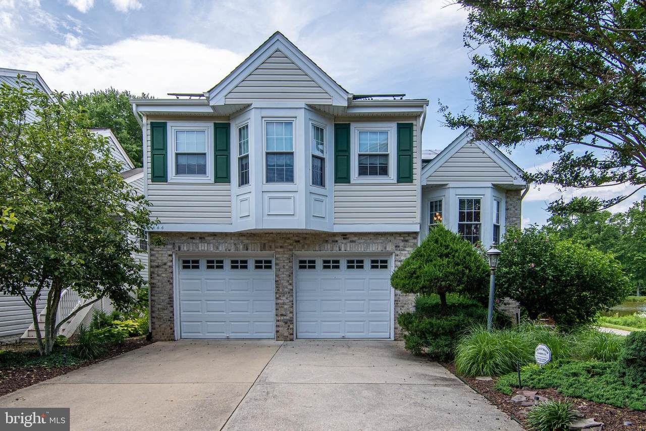 2444 Shadywood Circle - Photo 1