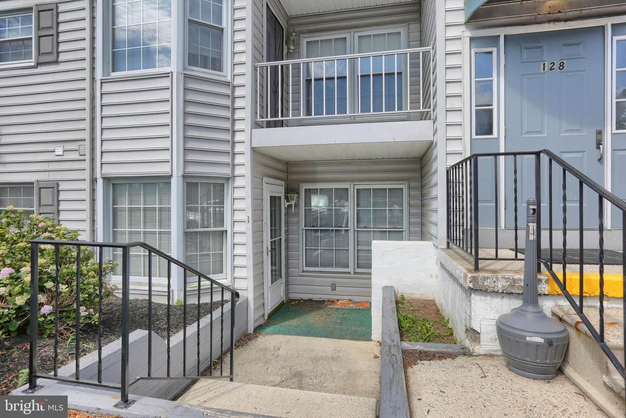128 Portland Street - Photo 1