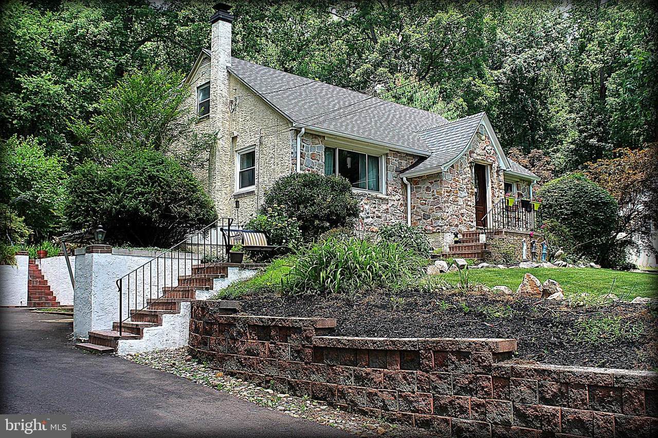 2385 Schaffer Road - Photo 1