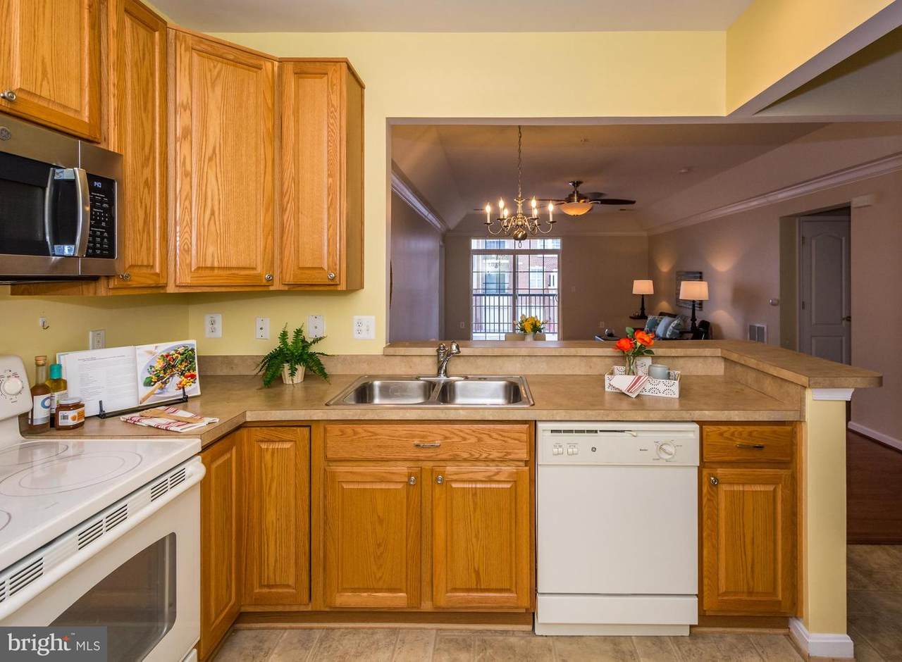 6155 Shadywood Road - Photo 1