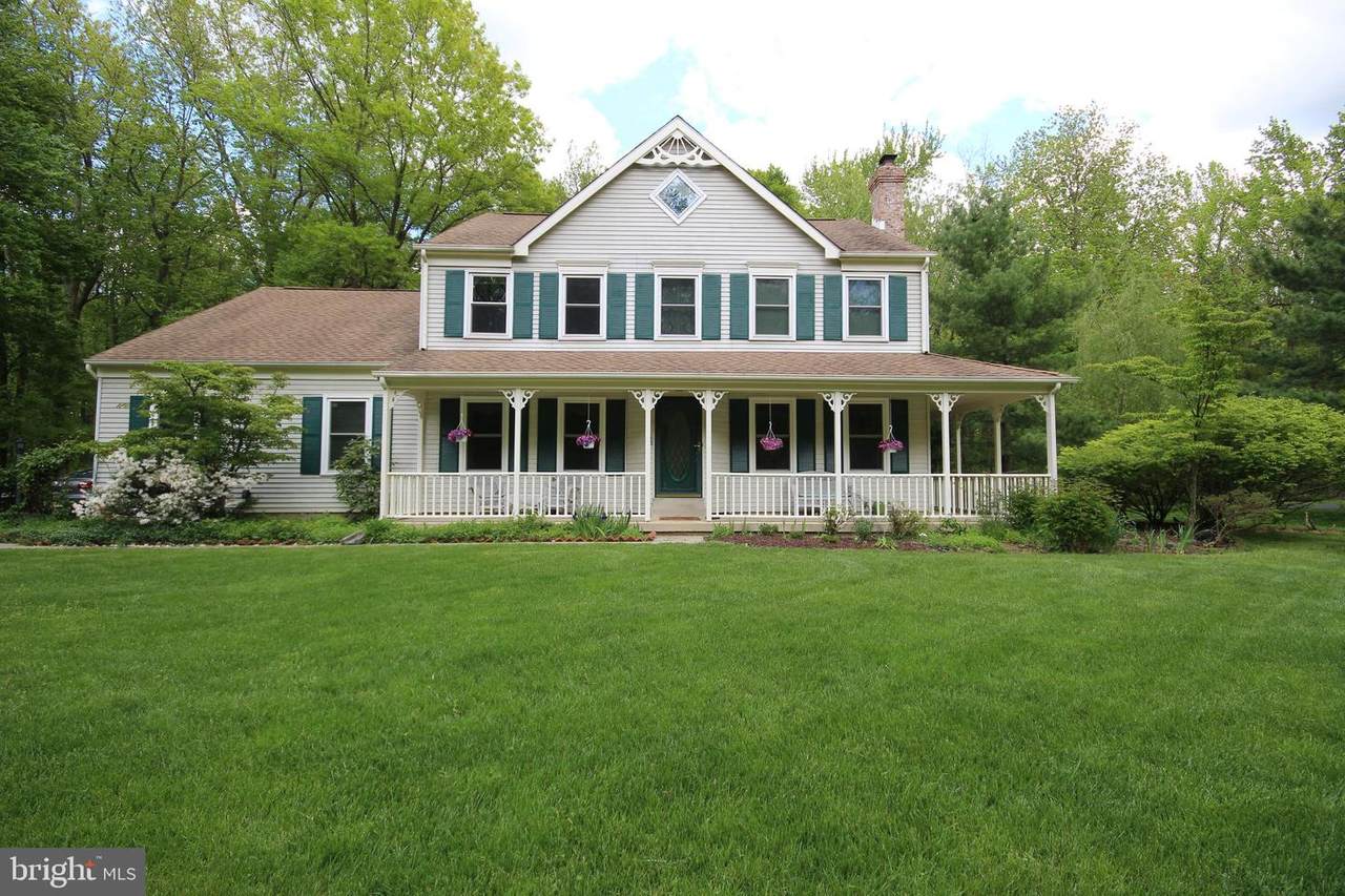 10 Deerfield Drive - Photo 1
