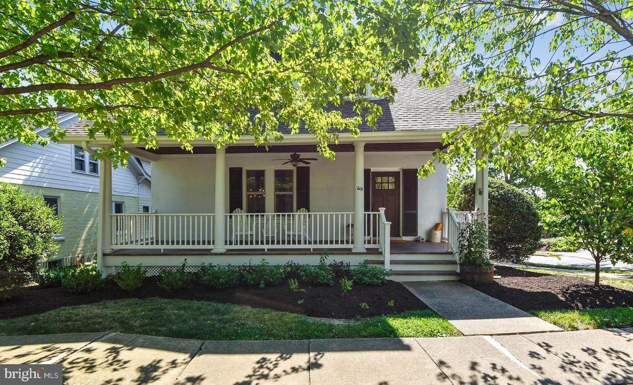 601 Johnston Place - Photo 1