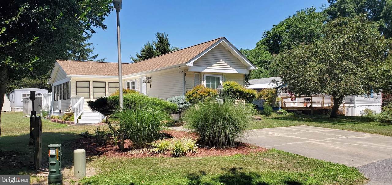 33897 Cedar Road - Photo 1