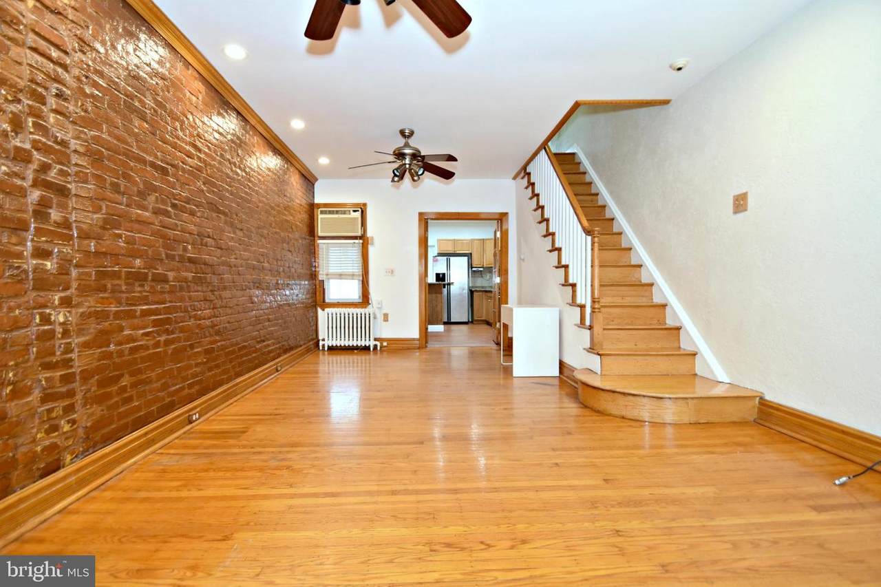 3428 Edgemont Street - Photo 1