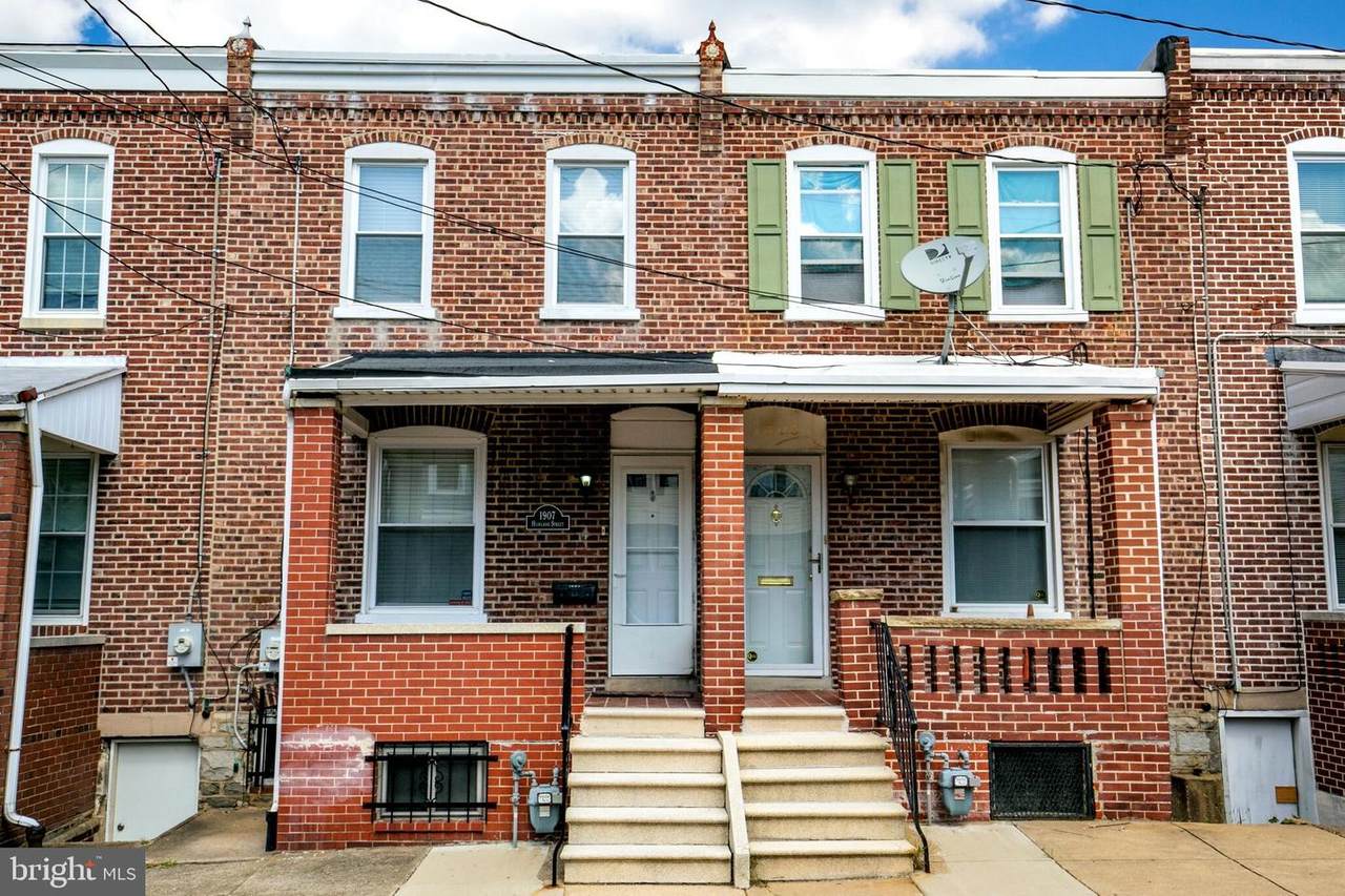 1907 Howland Street - Photo 1