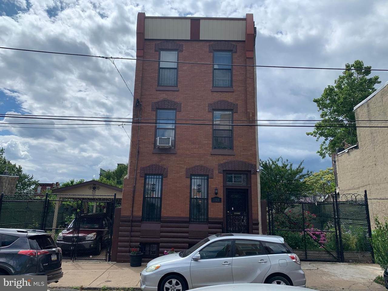 2528 Mascher Street - Photo 1