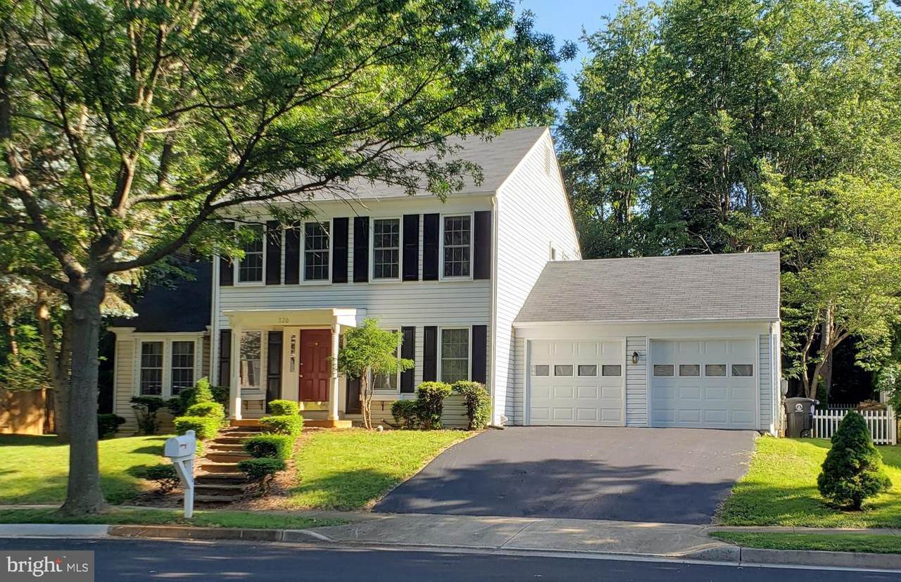 720 Donaldson Lane - Photo 1