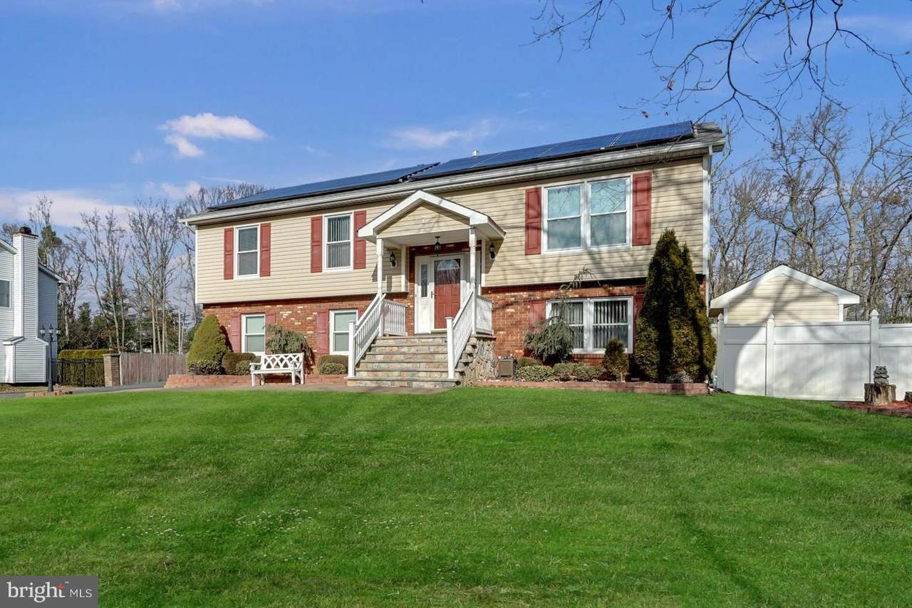 7 Hemlock Hills Road - Photo 1
