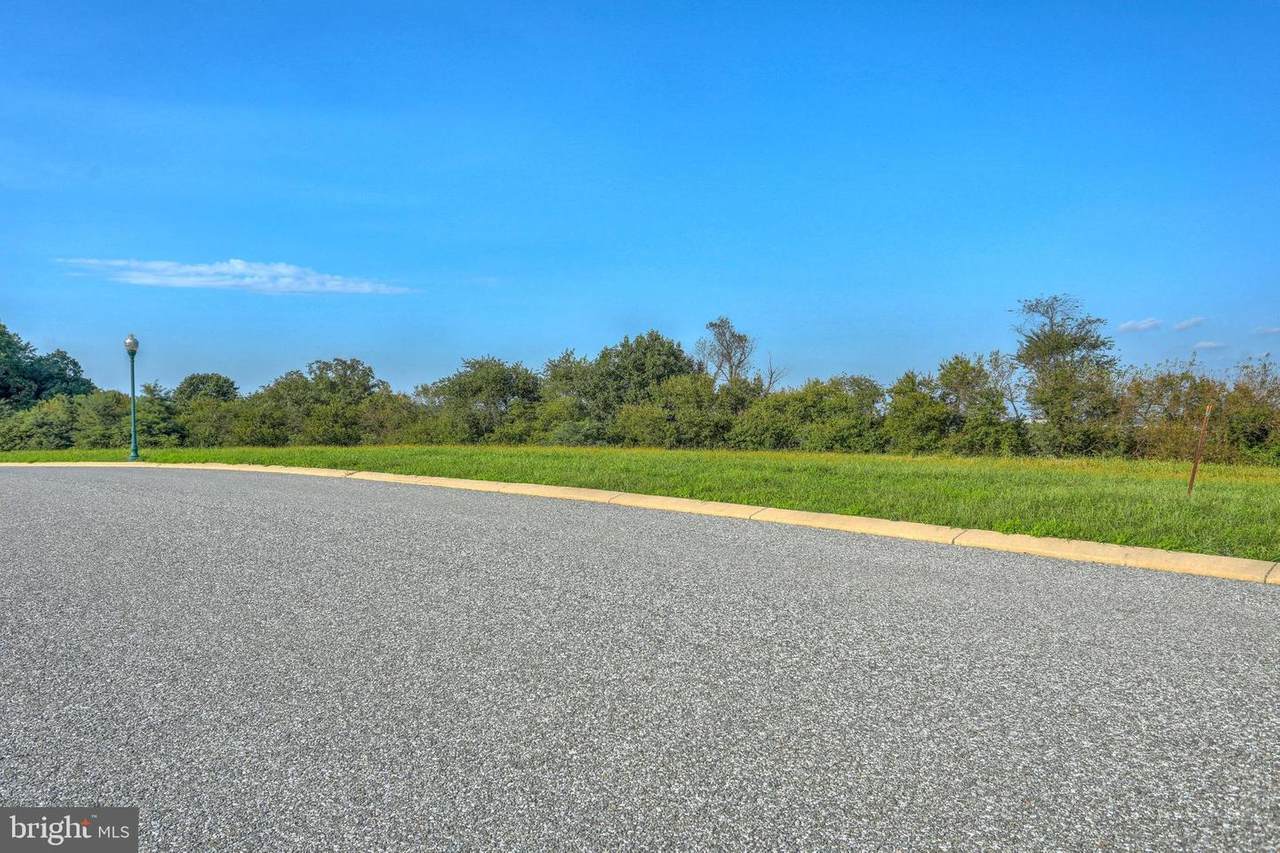 560 Monocacy Trail - Photo 1