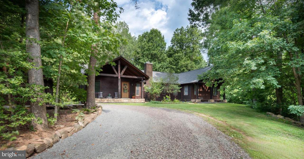 5660 Countryside Circle - Photo 1