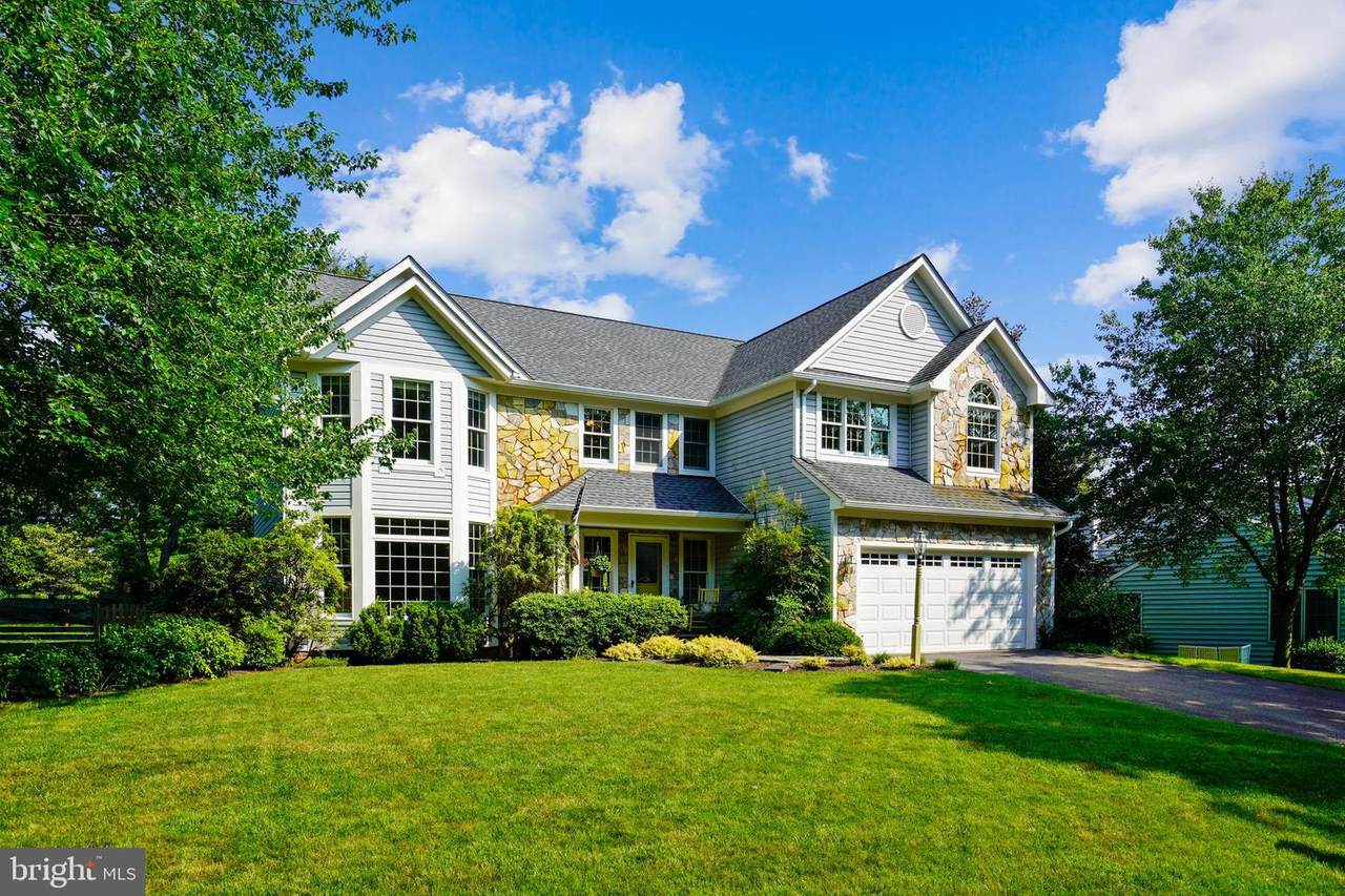 2320 Ridge Tree Court - Photo 1