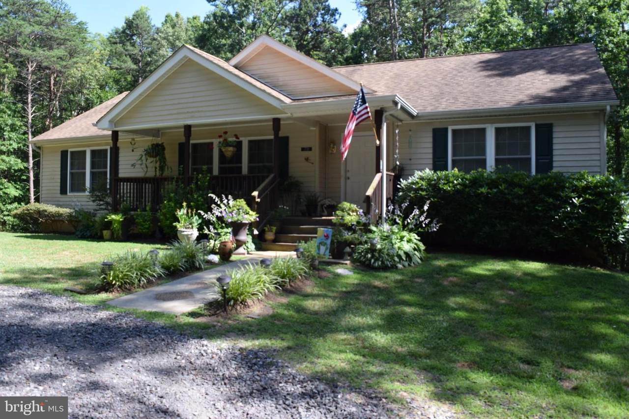79 Douglas Road - Photo 1