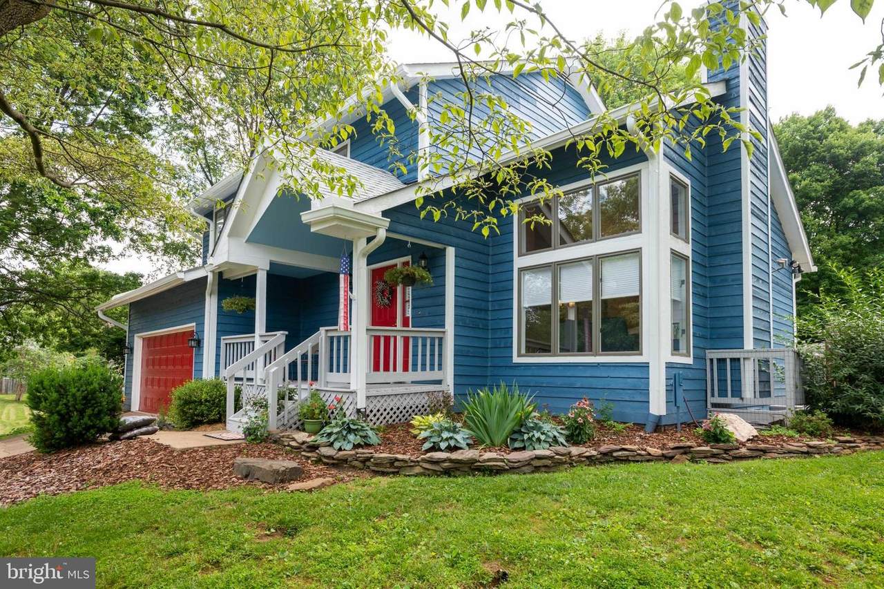 129 Fairfax Street - Photo 1
