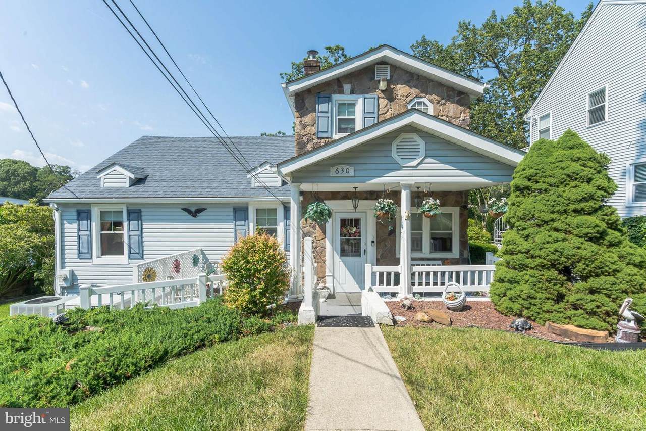 630 Laurel Drive - Photo 1