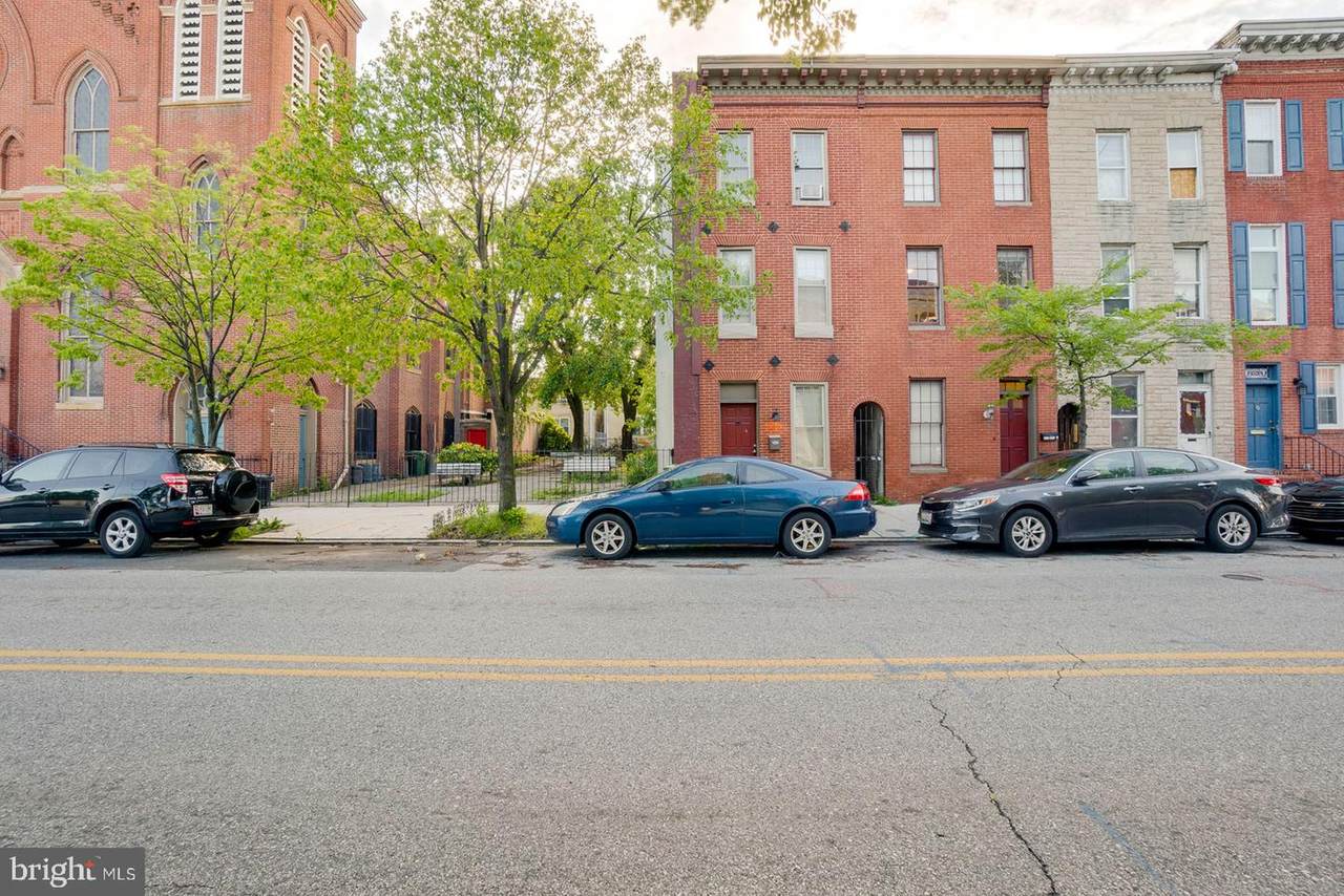932 Hanover Street - Photo 1