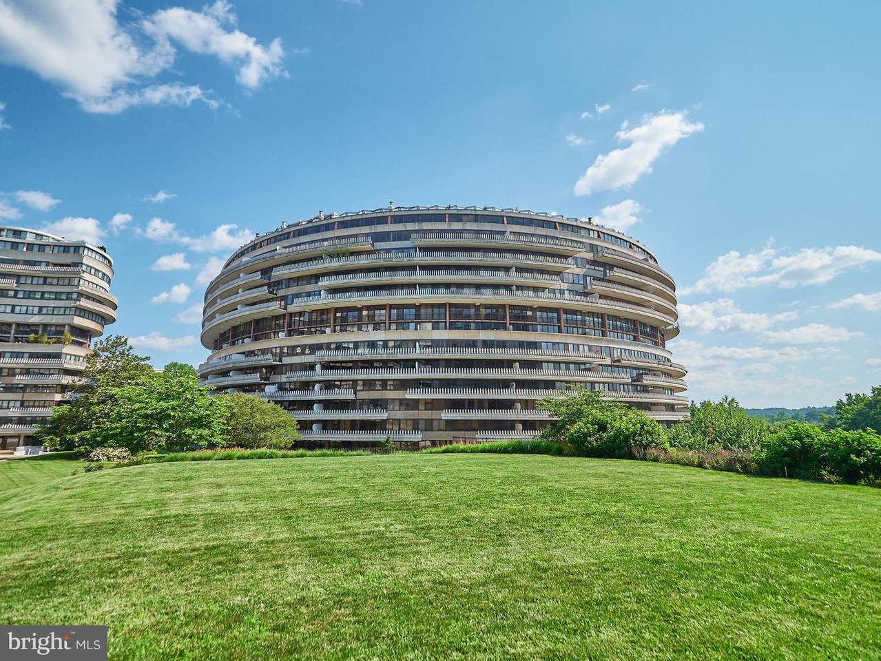 700 New Hampshire Avenue - Photo 1