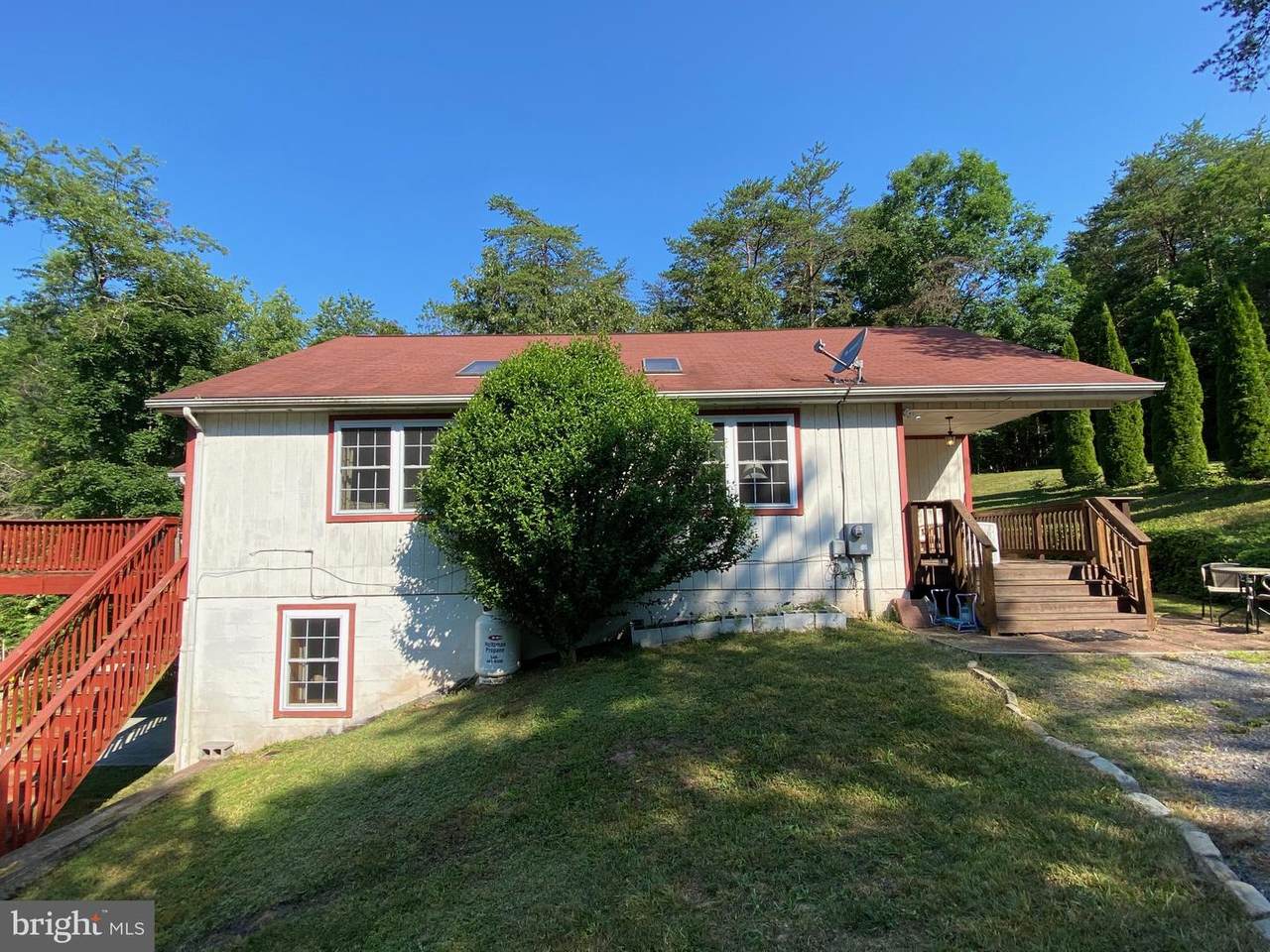 674 Cottonwood Drive - Photo 1