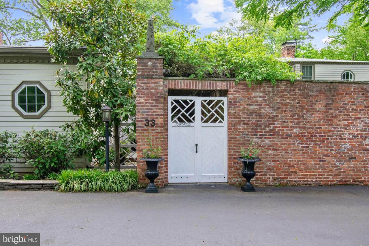 33 Rosedale Road - Photo 1