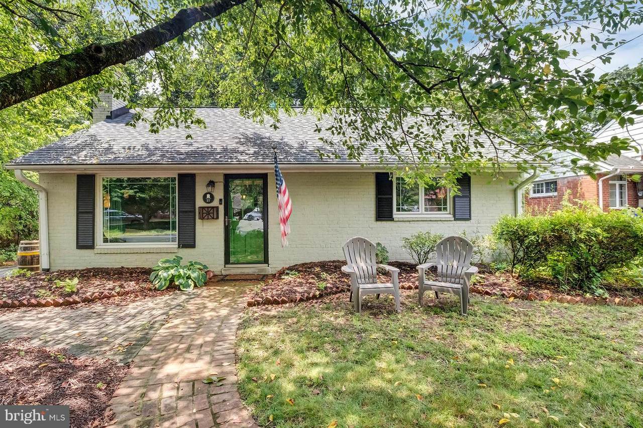27 Edison Street - Photo 1