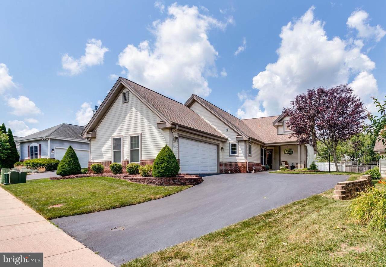 5742 Cherrywood Court - Photo 1