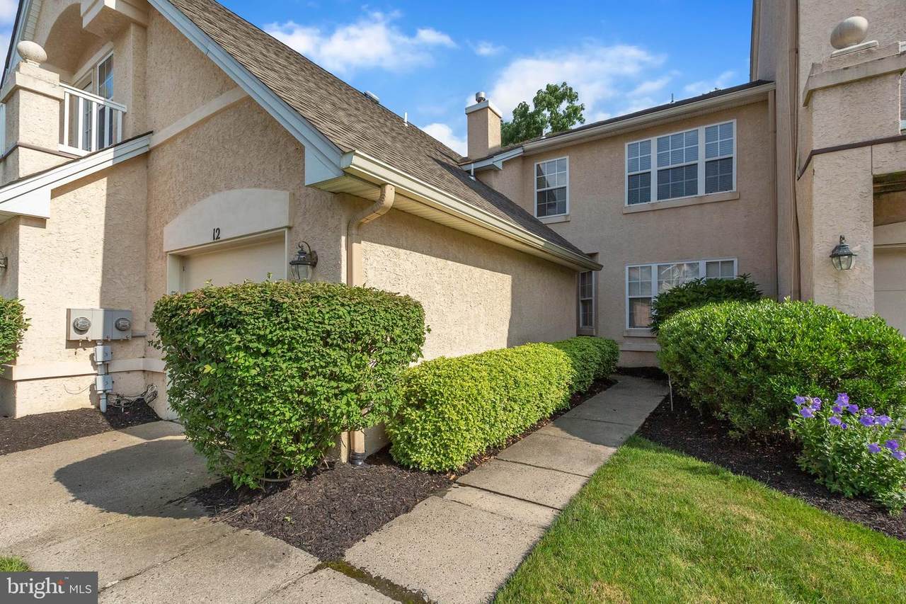 12 Buckingham Place - Photo 1