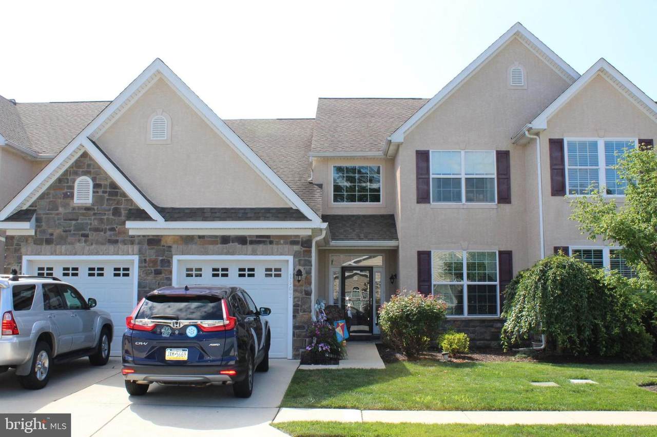 1903 Morning Glory Drive - Photo 1