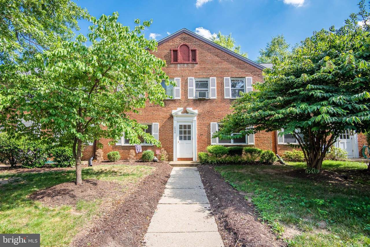 2906-B 16TH Road - Photo 1
