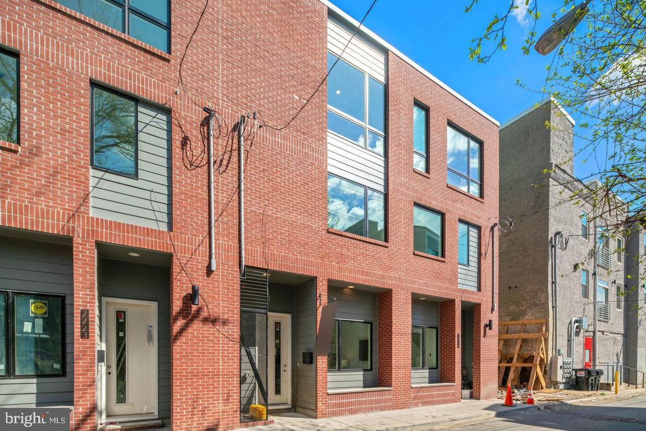 2235 Hope Street - Photo 1