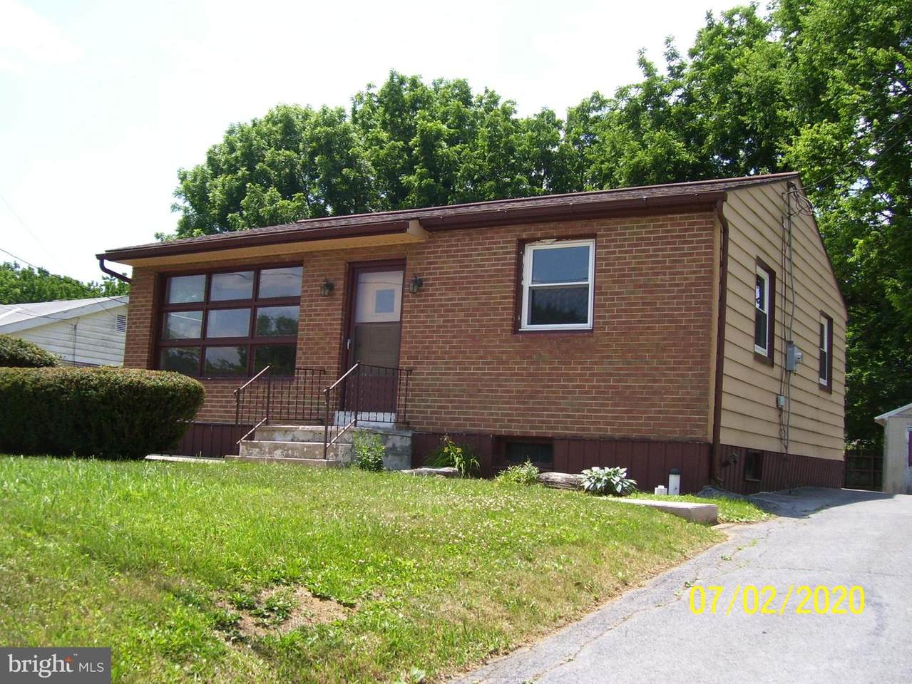 468 Middletown Road - Photo 1