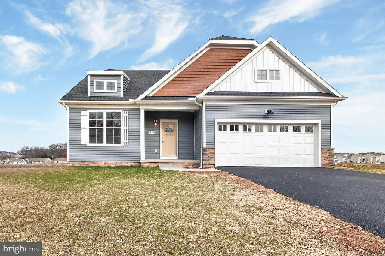 1835 Buckhill Drive - Photo 1
