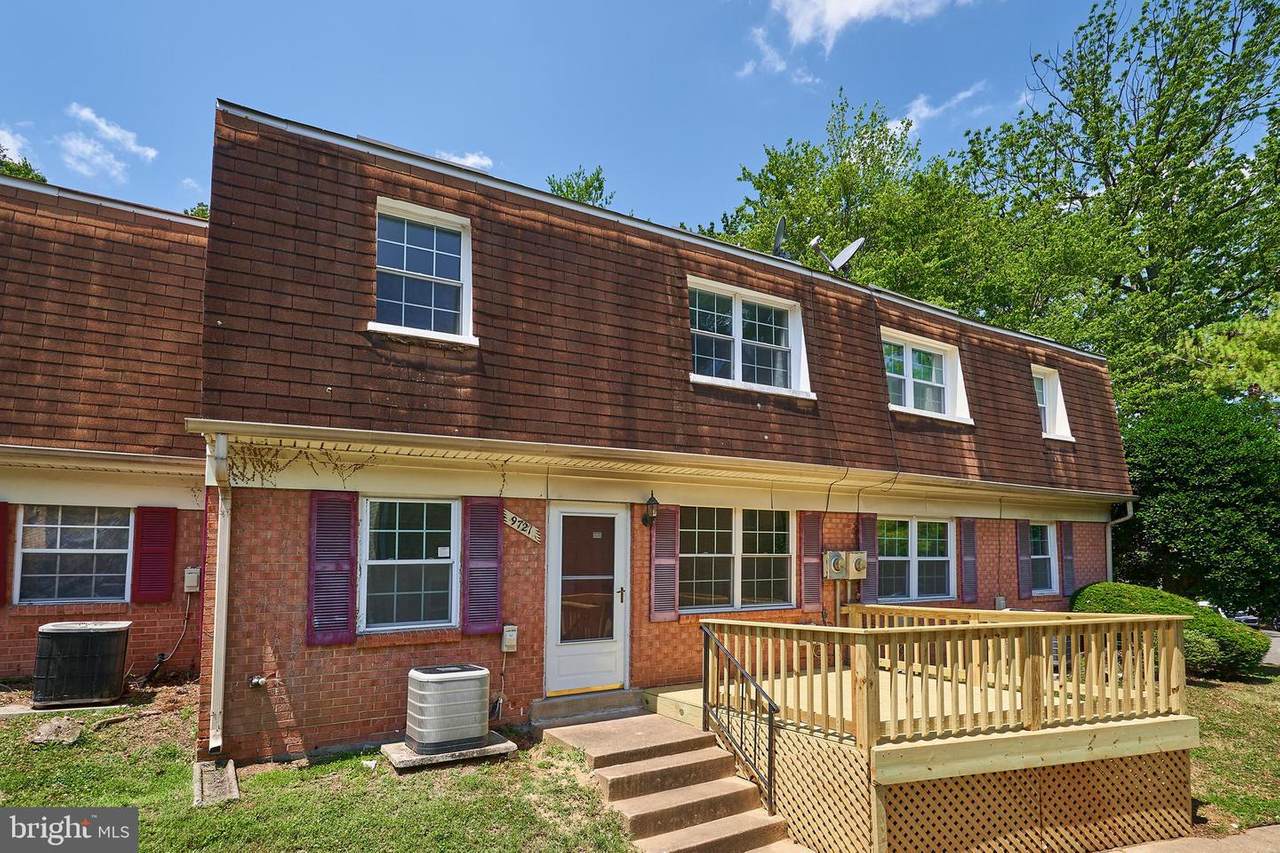 9721 Hagel Circle - Photo 1