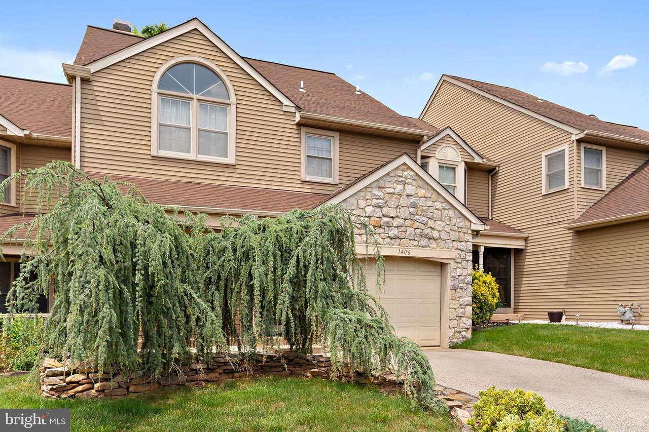 1406 Bronte Court - Photo 1