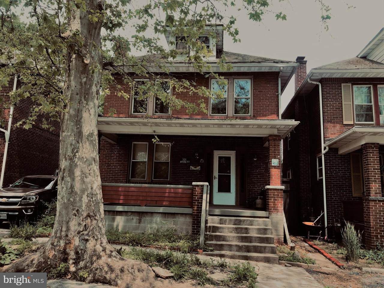 321 Avirett Avenue - Photo 1