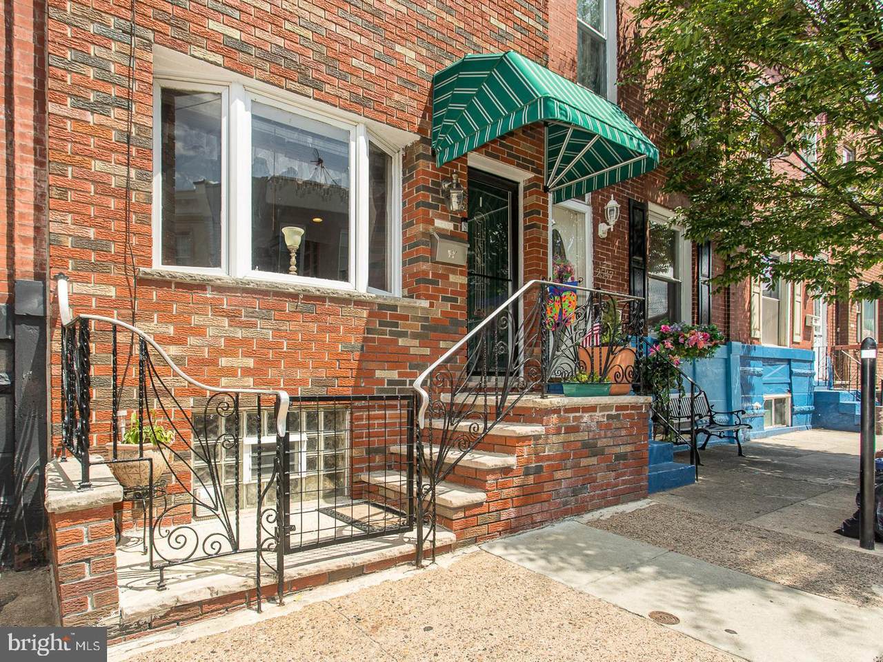 2545 Darien Street - Photo 1