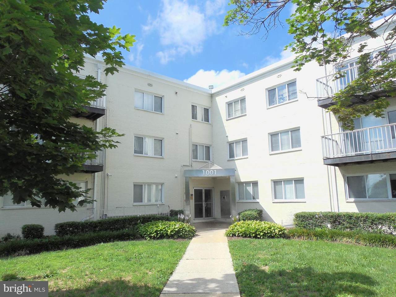 1001 Chillum Road - Photo 1