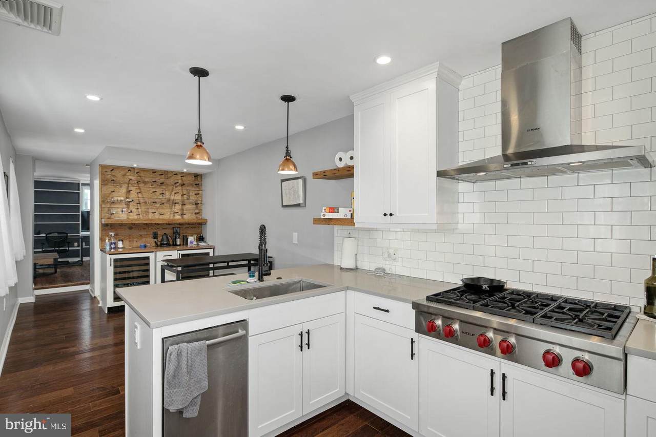 604 American Street - Photo 1
