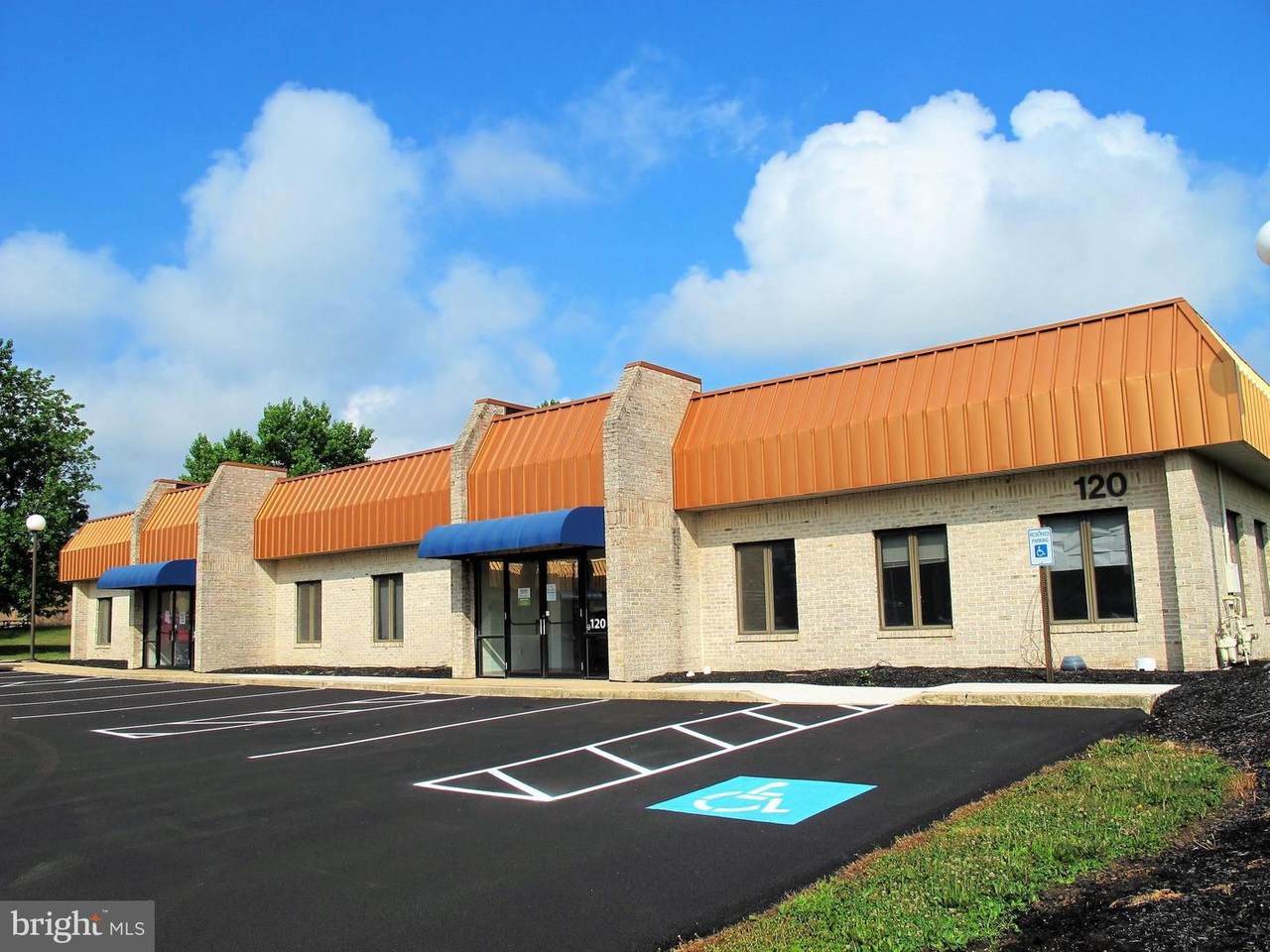 120 Airport Road - Photo 1