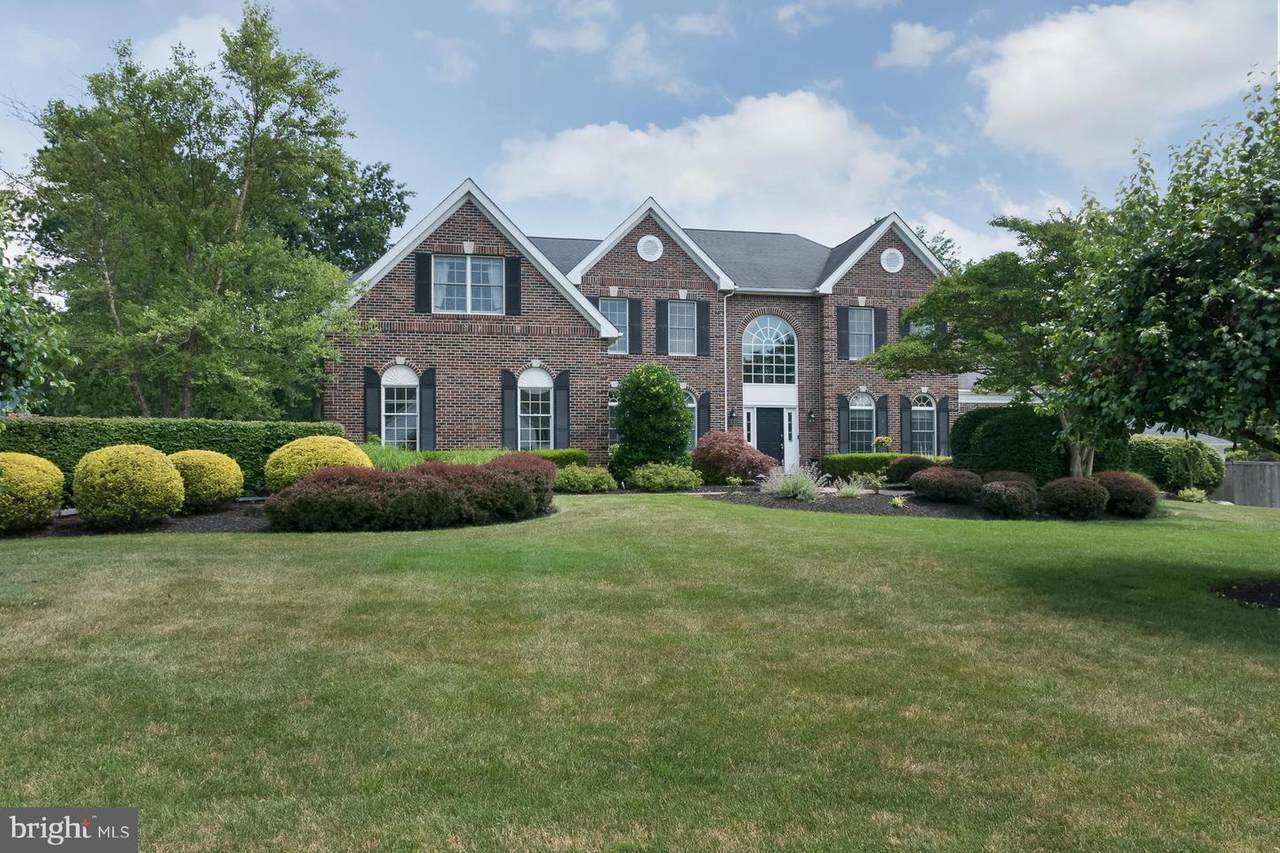 12 Bailey Drive - Photo 1