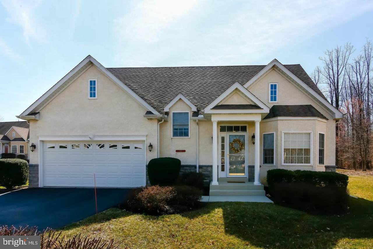 907 Sarasota Path - Photo 1