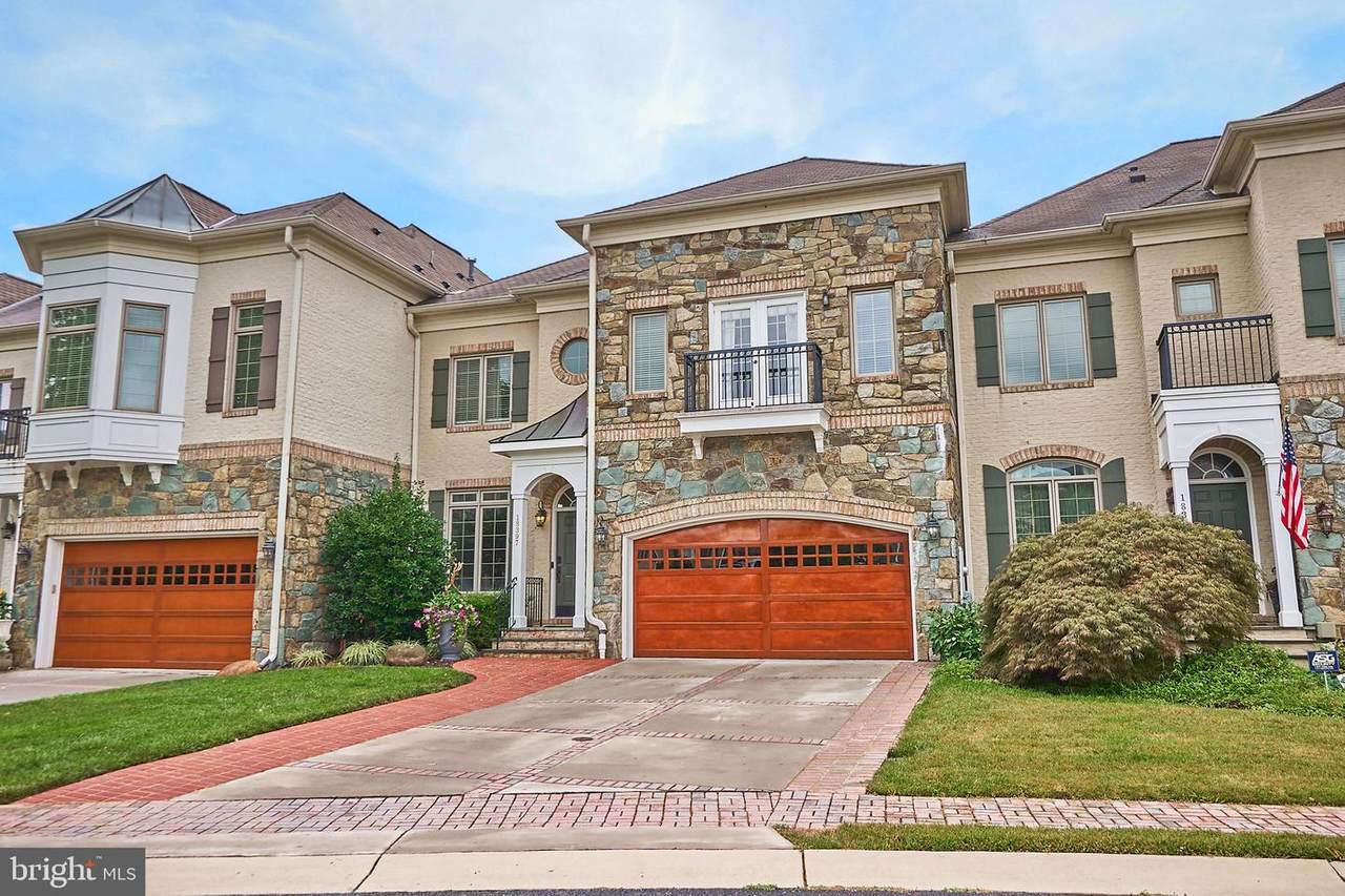 18397 Eagle Point Square - Photo 1