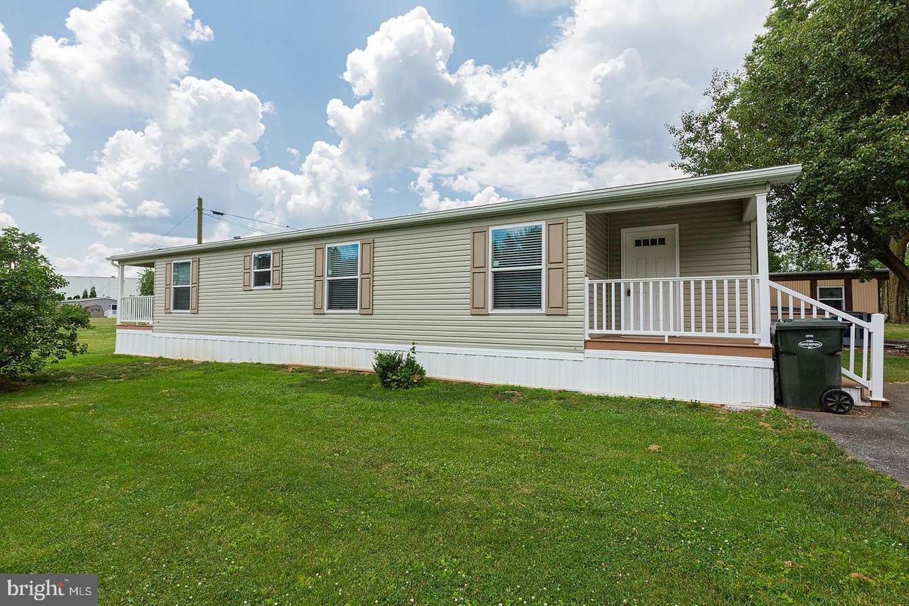 308 Basil Court - Photo 1