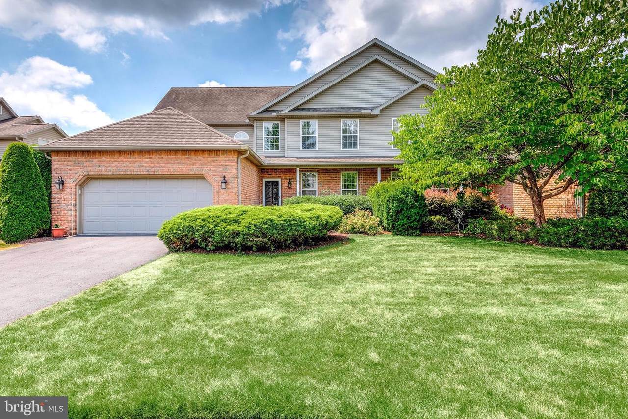 522 Bridgeview Drive - Photo 1
