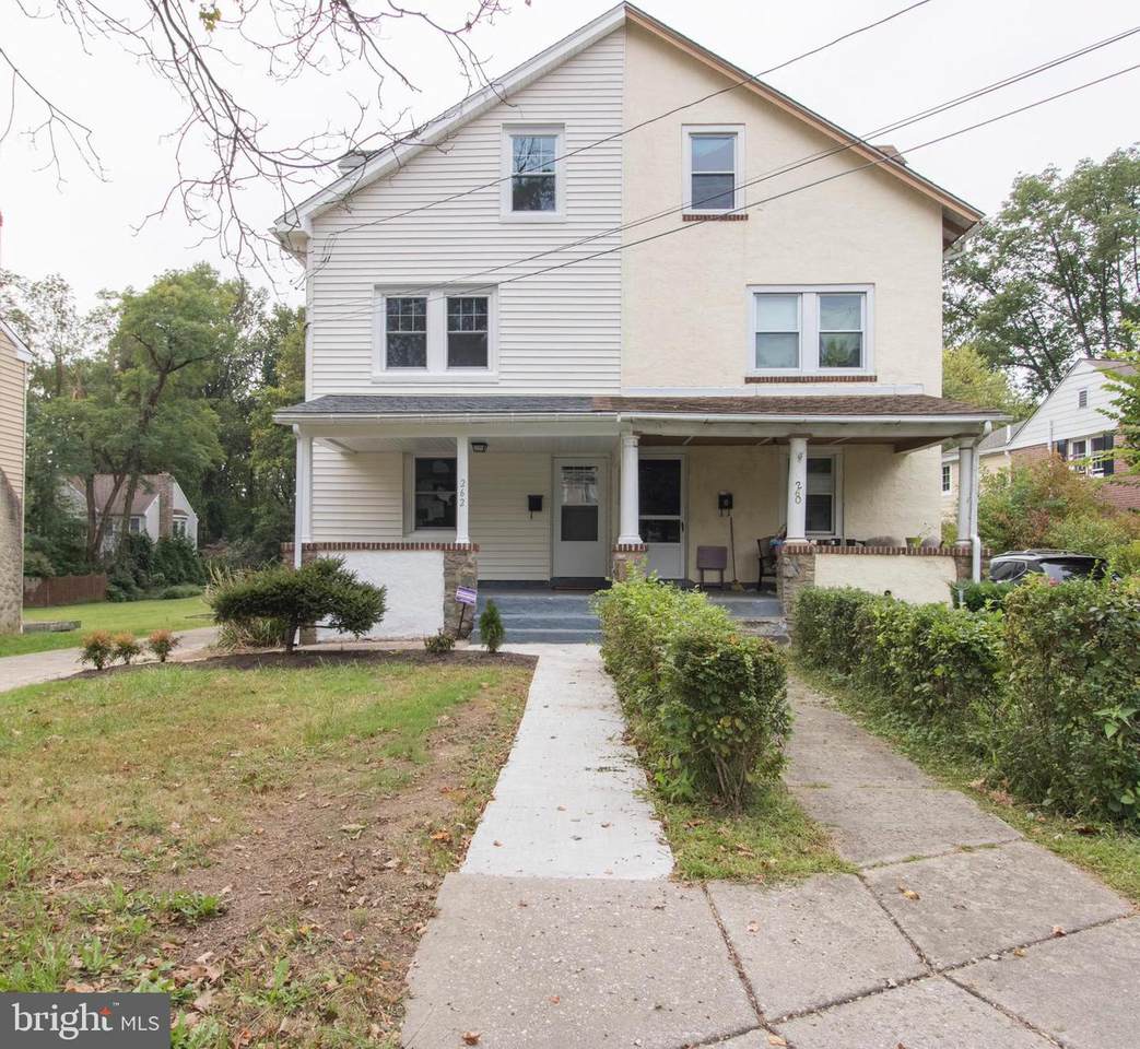 262 Highland Avenue - Photo 1