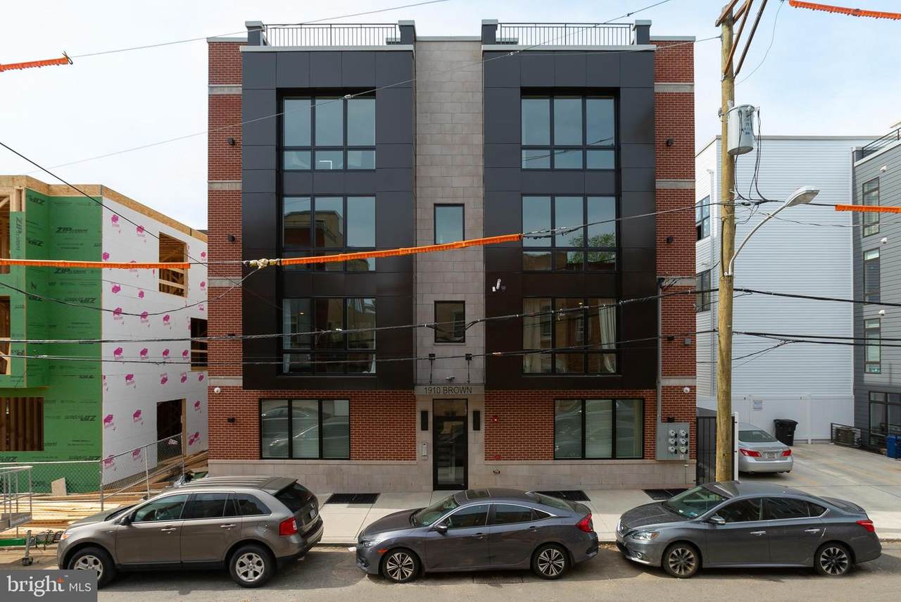 1910 Brown Street - Photo 1