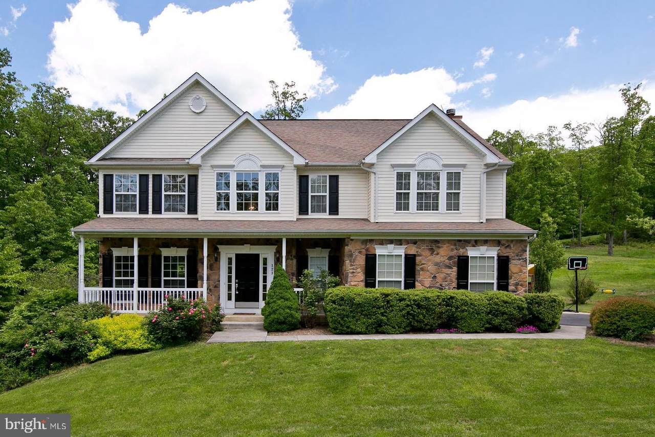 123 Ewell Drive - Photo 1